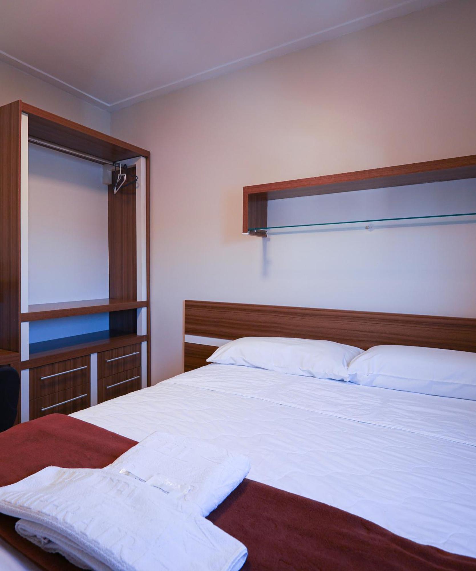 Hotel Imperatriz Telêmaco Borba Exteriör bild